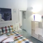 Casa California * باري